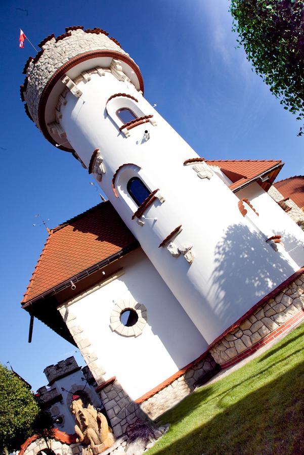 Zamek Pod Brzozami, Wynajem Pokoi Apartment Krynica Exterior foto